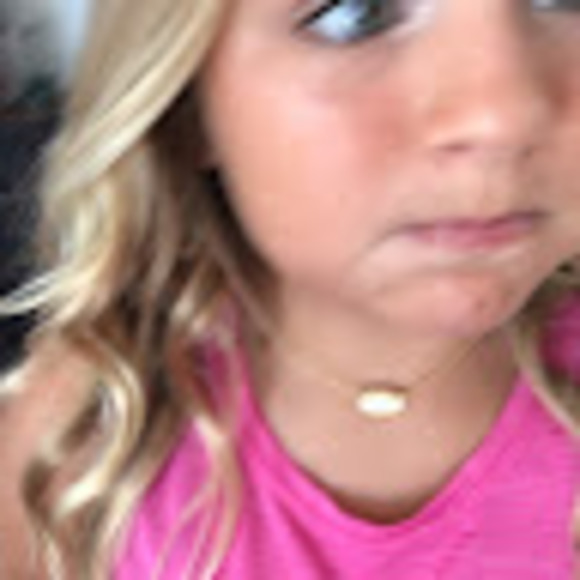 Meet your Posher, Megan - Picture 1 of 1